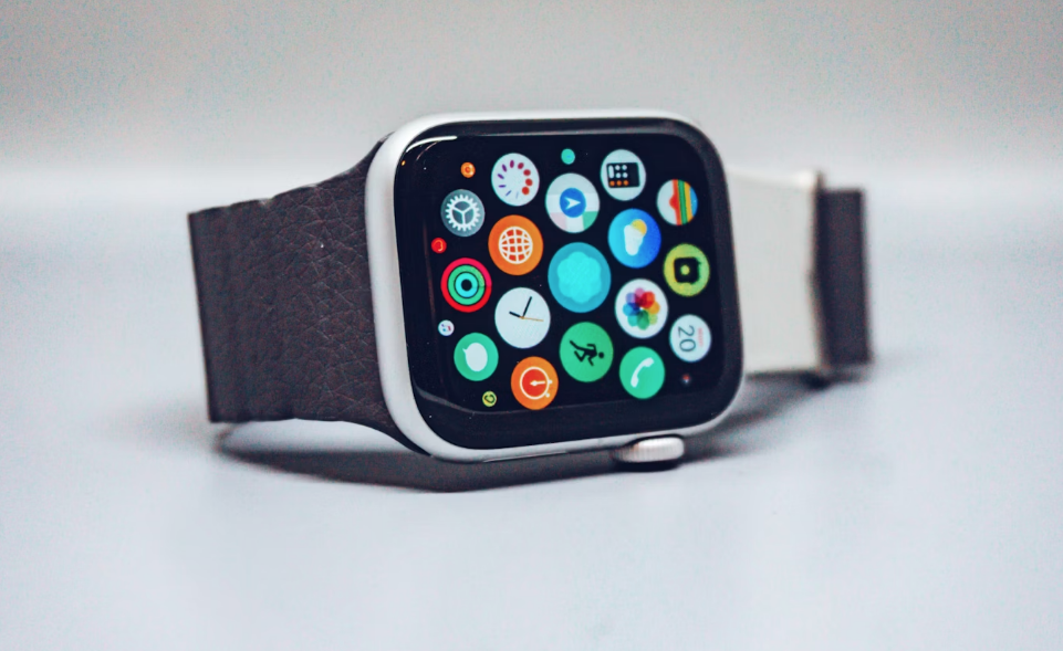 シニアのピックルボール「最強の盾」── Apple Watch戦略的活用術