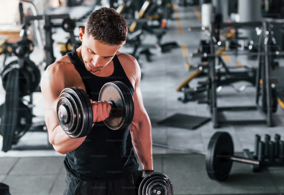 ここで、 ビジネスパーソンとしての視点で 「健康」を再定義しましょう。 ジムの会費やサプリメント代を、 「高い出費」と感じるか。 それとも「最高の投資」と感じるか。 この意識の差が、 将来の資産格差を静かに、しかし確実に生み出します。